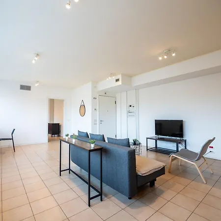 Lofta59 L Stazione A 2 Minuti L Centro A Piedi L Con Cucina L Parcheggi & Wifi Ultra *