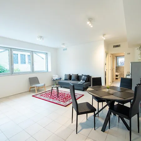 Apartmán Lofta59 L Stazione A 2 Minuti L Centro A Piedi L Con Cucina L Parcheggi & Wifi Ultra