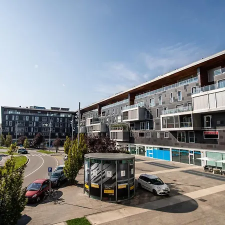 Moderni Lofts L Self Check-in L Vicino Stazione アパート