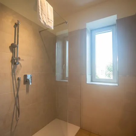 Stazione & Centro L Loft Moderni Con Wifi Ultraveloce * Parma