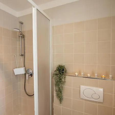 Stazione&centro L Loft Moderni Con Wifi Ultraveloce *